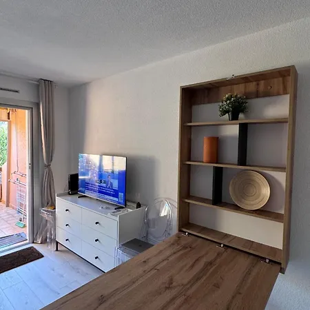 Apartment St Clair - 350 M De La De St Clair - Equipe Tv Clim Fibre Wifi Cuisine Terrace Parking Prive Le Au Calme